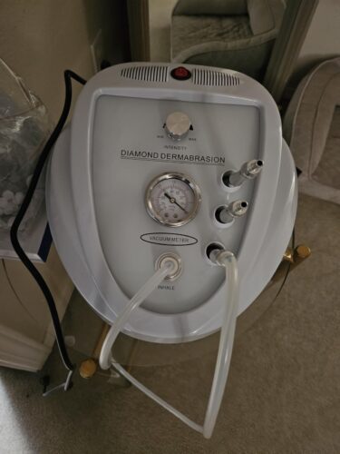 IBNUSA™ Diamond Microdermabrasion 65-68cmHg Suction Power Microderm Machine photo review