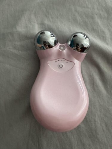 IBNUSA™ EMS Microcurrent Facial Toning Beauty Device photo review