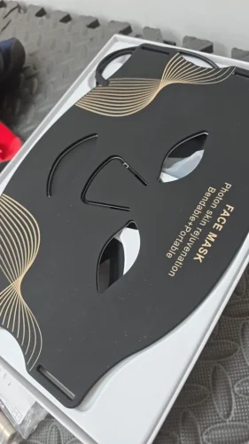 IBNUSA™ Silicone Red Light Mask 7 Color LED Face Mask Anti Aging Rejuvenation Facial Mask photo review